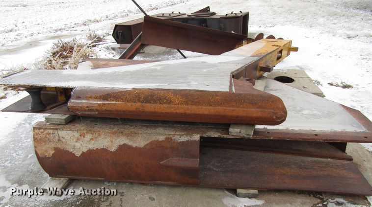 image for item FD9334 1974 Hoes 684 trencher