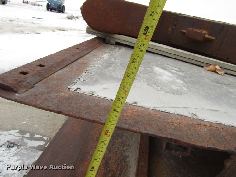 image for item FD9334 1974 Hoes 684 trencher