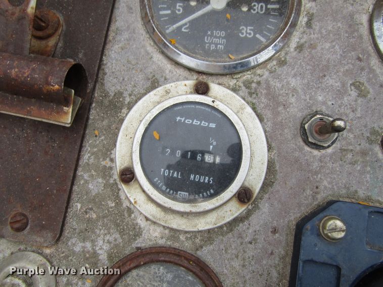 image for item FD9334 1974 Hoes 684 trencher