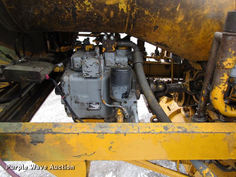 image for item FD9334 1974 Hoes 684 trencher