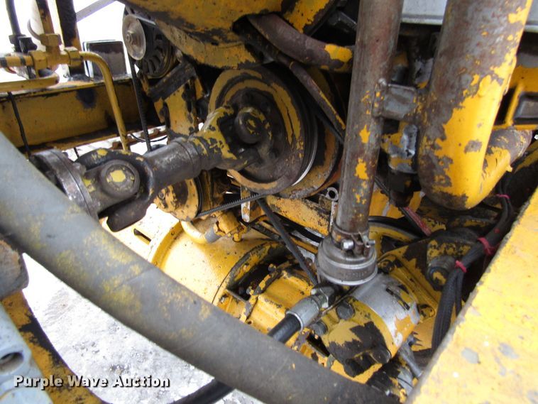 image for item FD9334 1974 Hoes 684 trencher