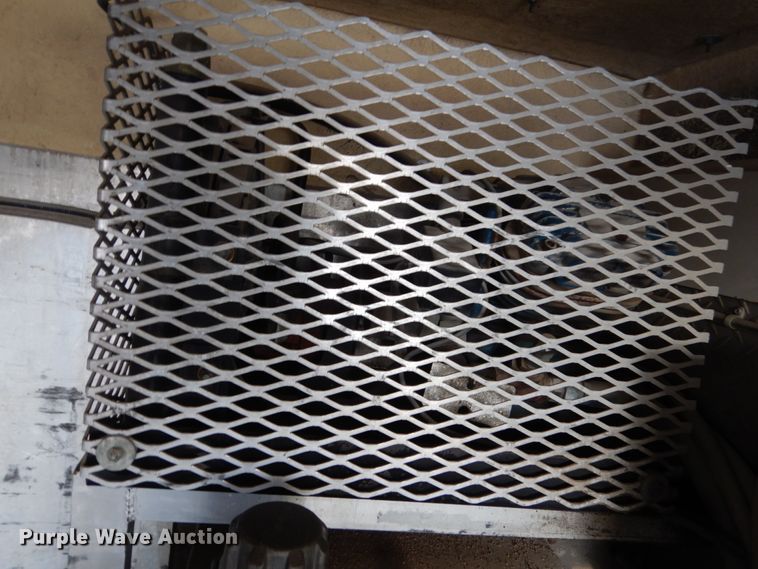 image for item FU9061 2009 Ford F550 service truck