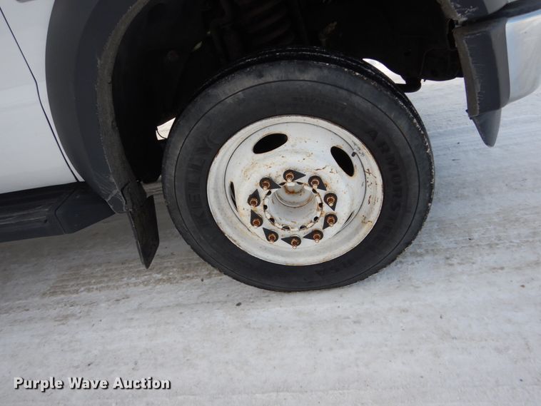 image for item FU9061 2009 Ford F550 service truck