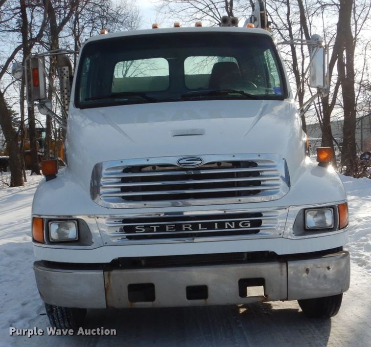 image for item FU9063 2007 Sterling Acterra service truck