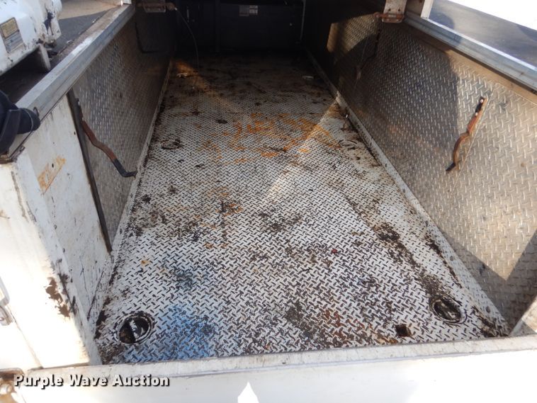 image for item FU9063 2007 Sterling Acterra service truck