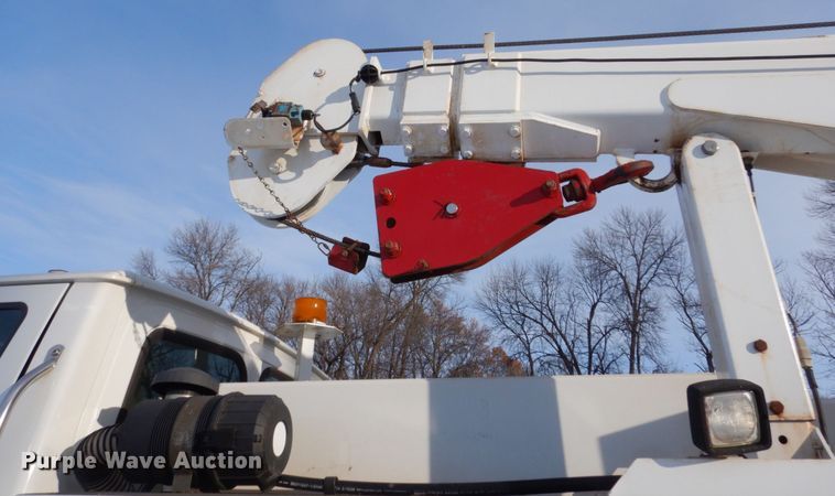 image for item FU9063 2007 Sterling Acterra service truck