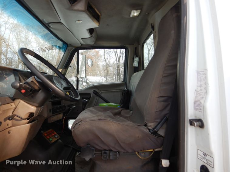 image for item FU9063 2007 Sterling Acterra service truck