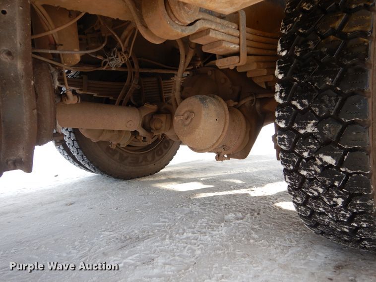 image for item FU9063 2007 Sterling Acterra service truck