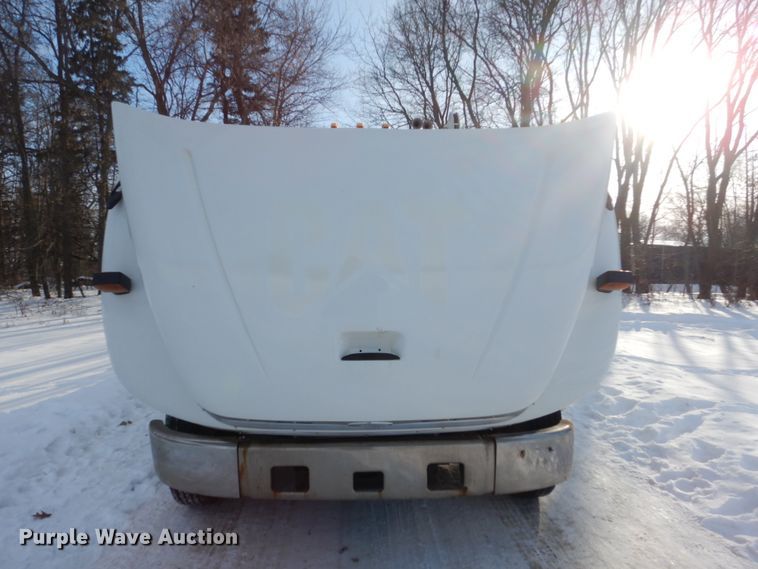 image for item FU9063 2007 Sterling Acterra service truck