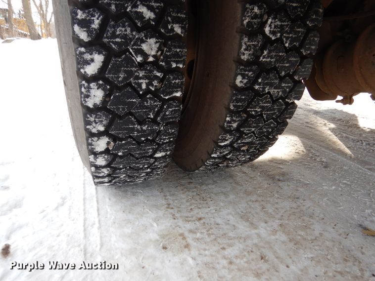 image for item FU9063 2007 Sterling Acterra service truck