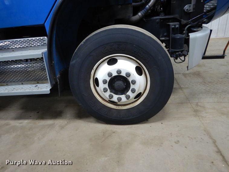 image for item FU9110 2010 Freightliner Business Class M2 sewer jetter truck