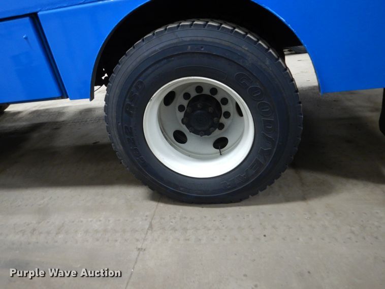 image for item FU9110 2010 Freightliner Business Class M2 sewer jetter truck