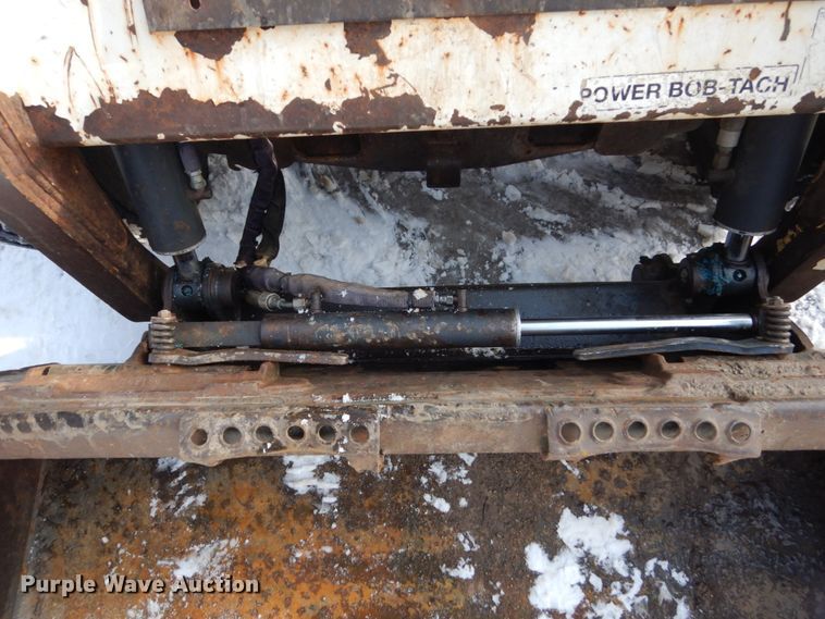 image for item FU9118 2004 Bobcat S185 skid steer