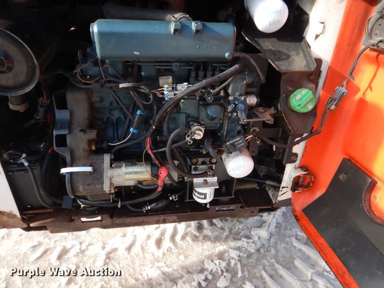 image for item FU9118 2004 Bobcat S185 skid steer