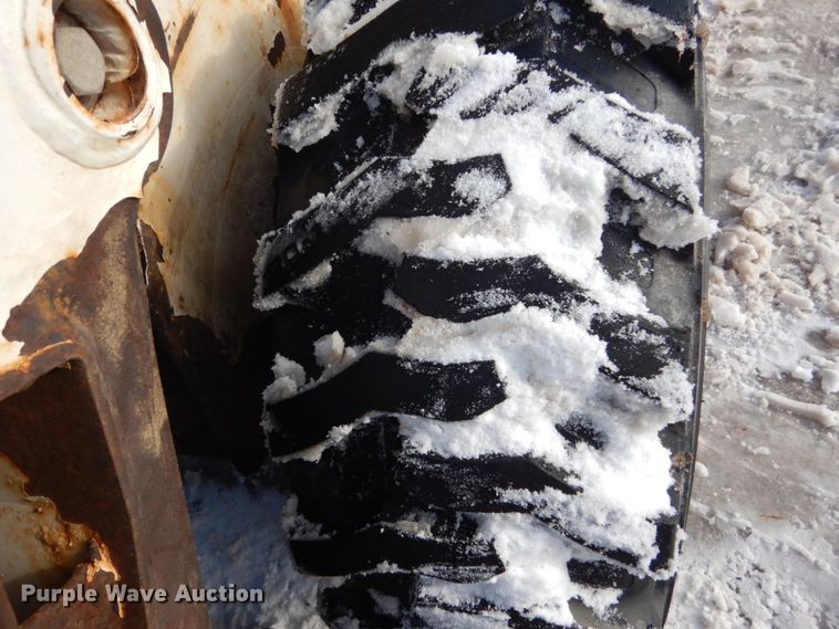 image for item FU9118 2004 Bobcat S185 skid steer