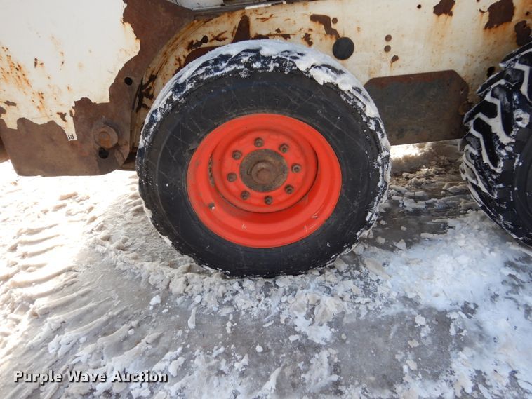 image for item FU9118 2004 Bobcat S185 skid steer