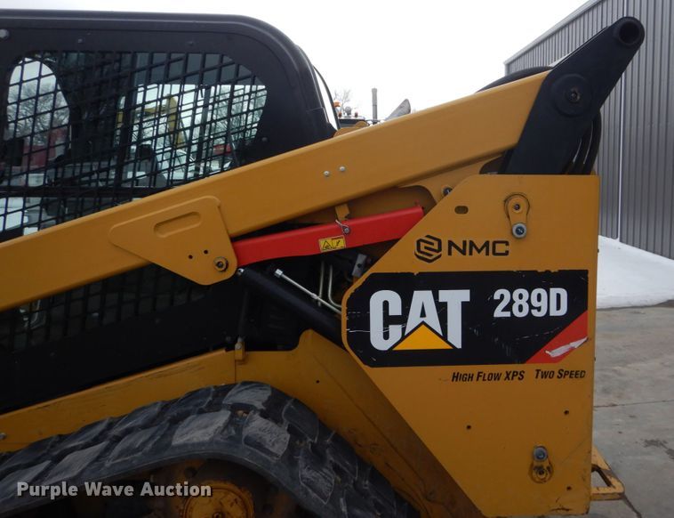 image for item FU9138 2015 Caterpillar 289D skid steer