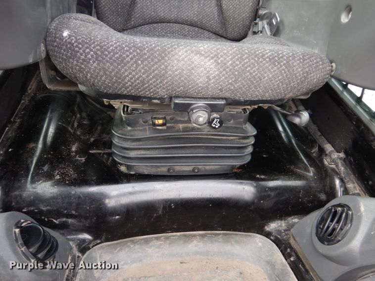 image for item FU9138 2015 Caterpillar 289D skid steer