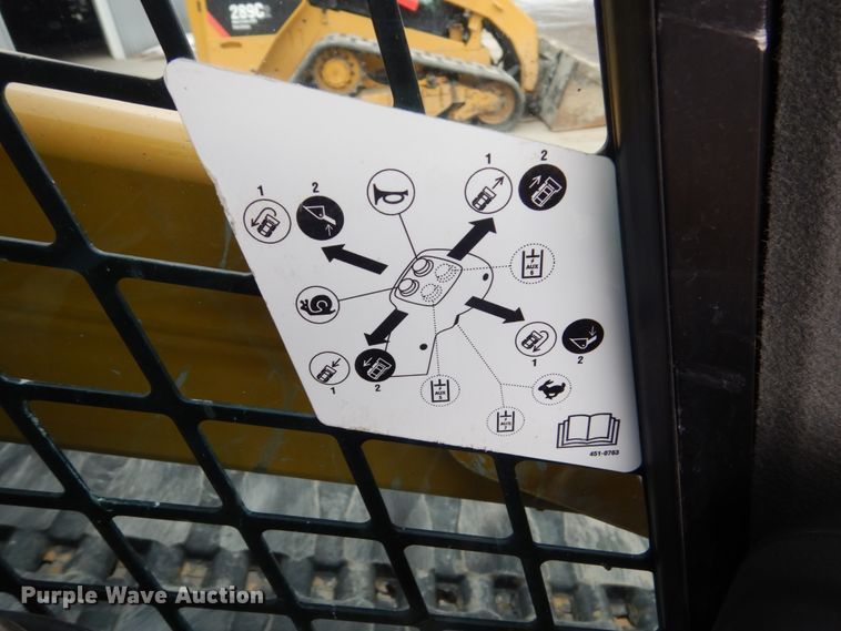 image for item FU9138 2015 Caterpillar 289D skid steer