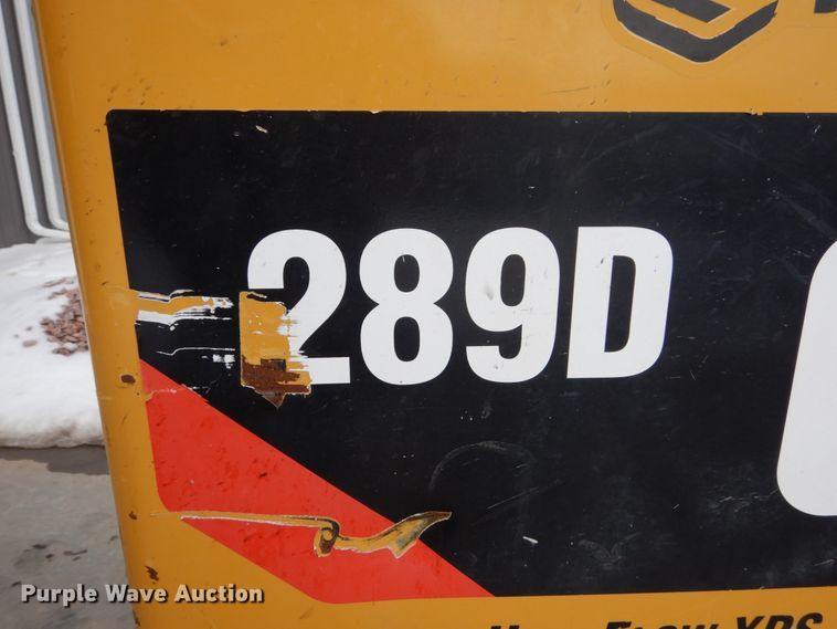 image for item FU9138 2015 Caterpillar 289D skid steer