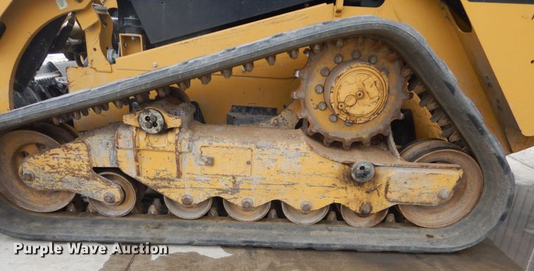 image for item FU9138 2015 Caterpillar 289D skid steer