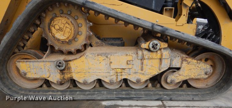 image for item FU9138 2015 Caterpillar 289D skid steer