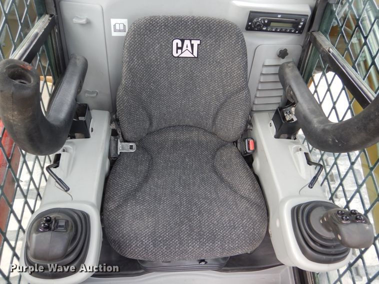 image for item FU9139 2012 Caterpillar 289C2 skid steer