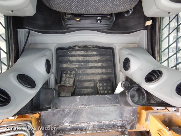 image for item FU9139 2012 Caterpillar 289C2 skid steer