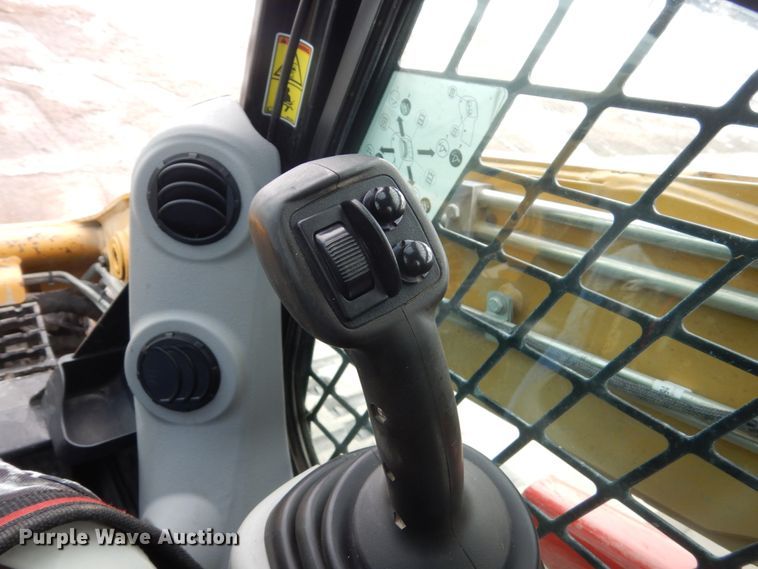 image for item FU9139 2012 Caterpillar 289C2 skid steer