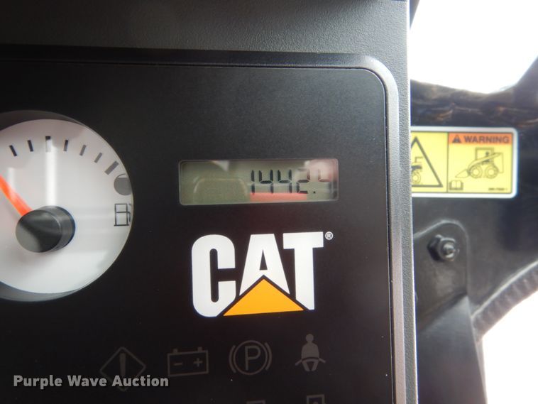 image for item FU9139 2012 Caterpillar 289C2 skid steer