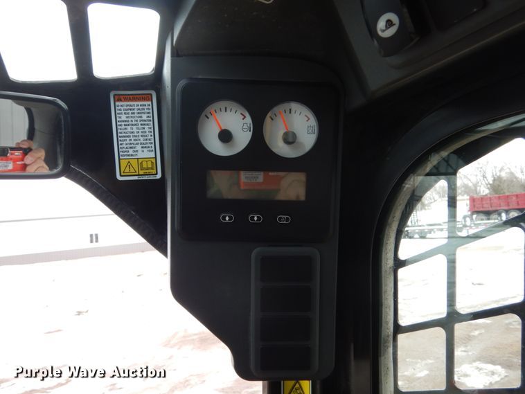 image for item FU9139 2012 Caterpillar 289C2 skid steer