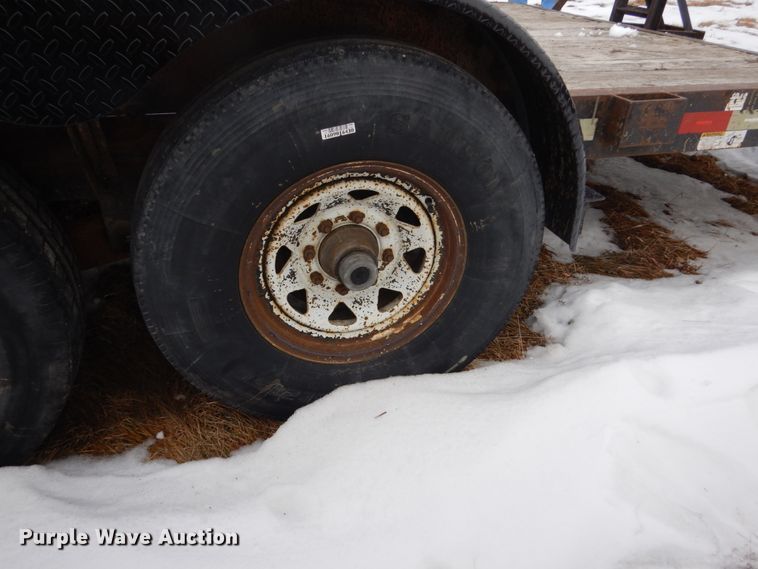 image for item FU9141 2006 Cronkite 2950EWA equipment trailer