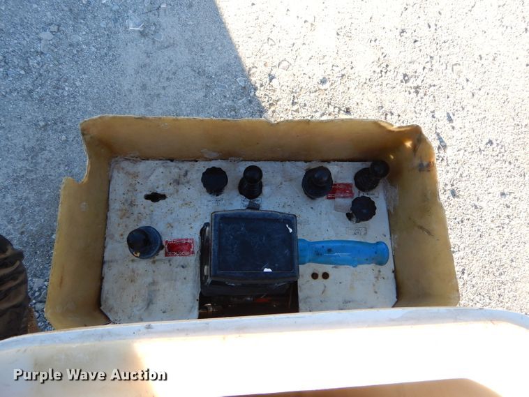 image for item GB9615 2012 Ford F450 bucket truck