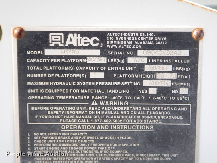 image for item GB9617 2005 International 4300 bucket truck