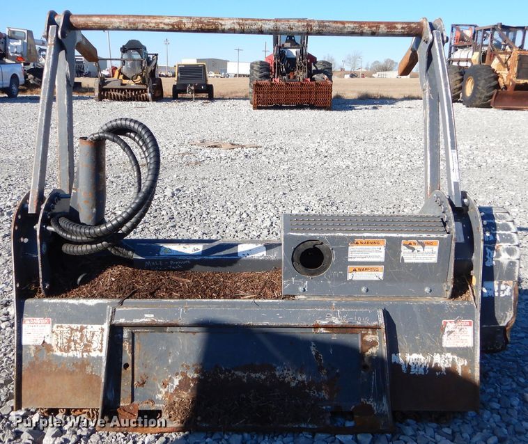 image for item GB9620 Loftness G3 71CCHS933J1 skid steer mulching head