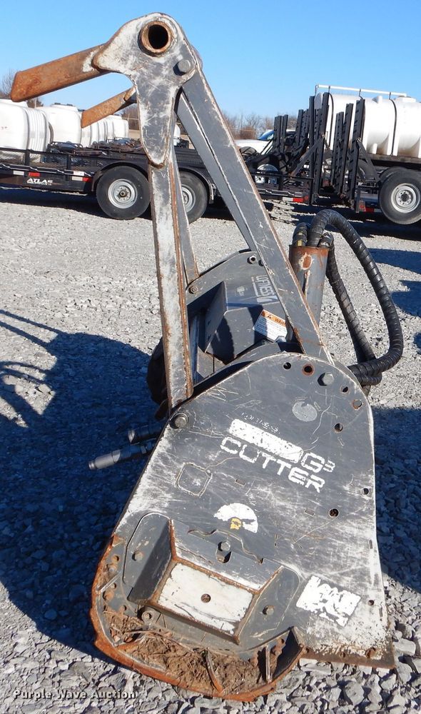 image for item GB9620 Loftness G3 71CCHS933J1 skid steer mulching head