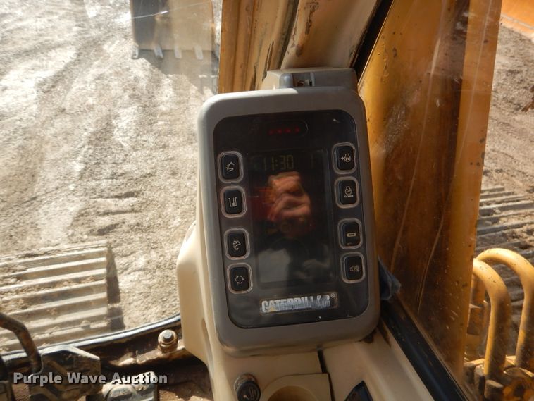 image for item GB9701 1998 Caterpillar 320B L excavator