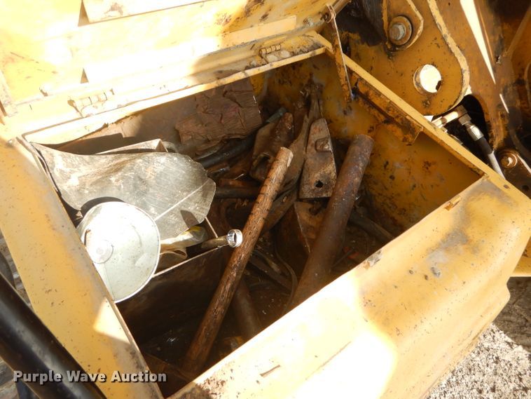 image for item GB9701 1998 Caterpillar 320B L excavator