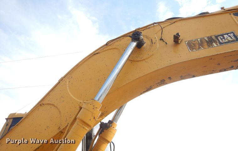 image for item GB9701 1998 Caterpillar 320B L excavator