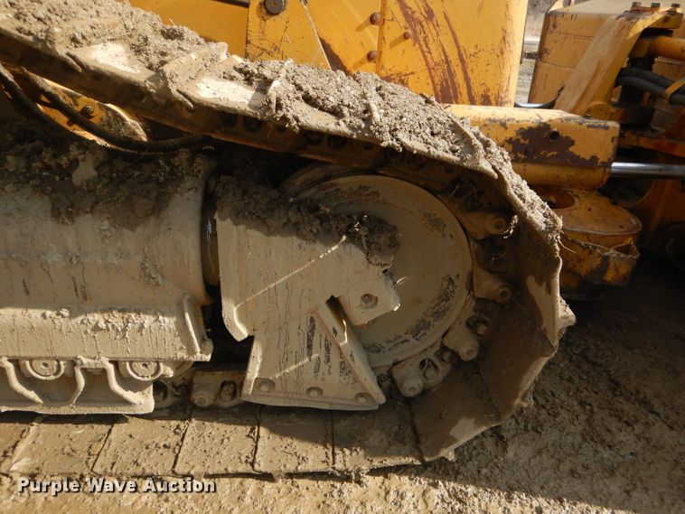 image for item GB9702 2004 Caterpillar D5N XL dozer