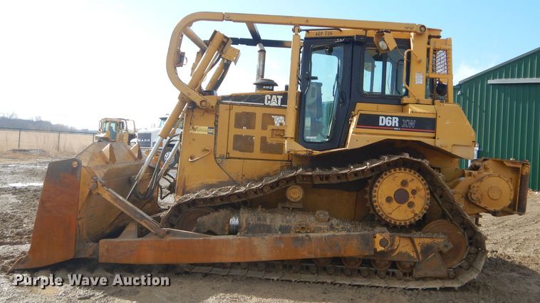image for item GB9703 2005 Caterpillar D6R XW Series II dozer