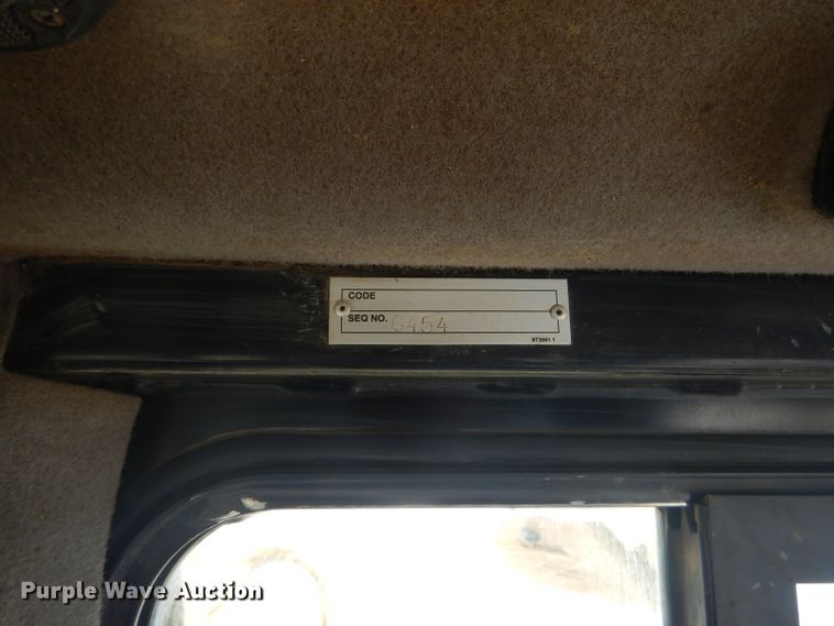 image for item GB9703 2005 Caterpillar D6R XW Series II dozer