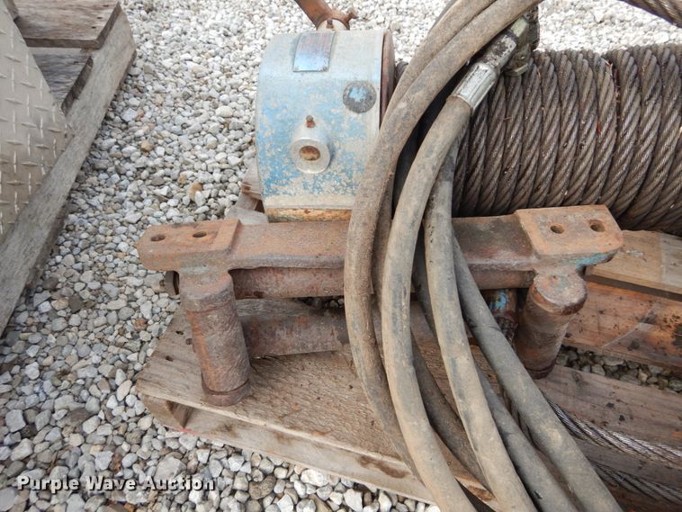 image for item GC9478 Ramsey winch