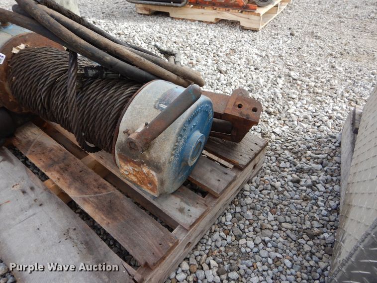 image for item GC9478 Ramsey winch