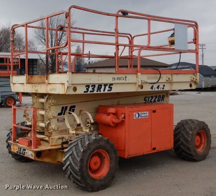 image for item GC9481 JLG 33RTS scissor lift
