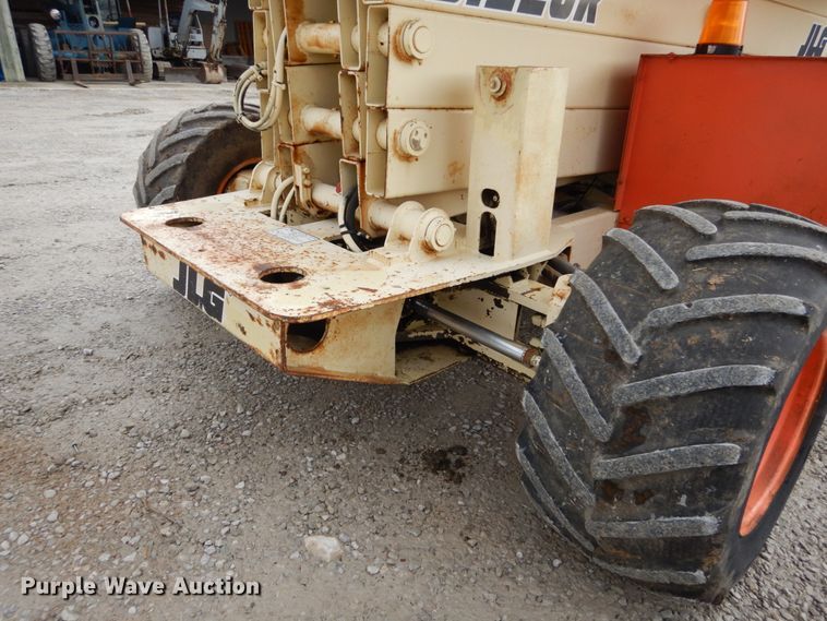 image for item GC9481 JLG 33RTS scissor lift