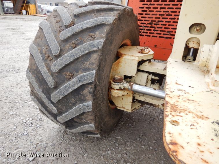 image for item GC9481 JLG 33RTS scissor lift