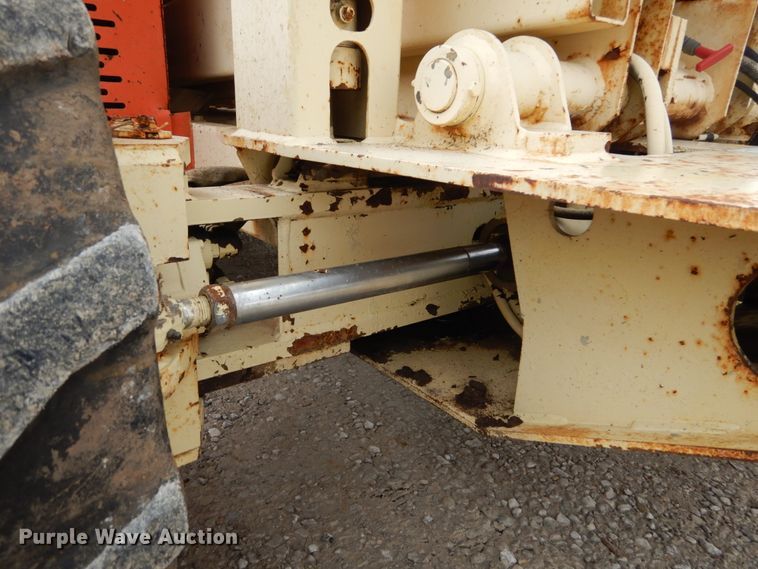 image for item GC9481 JLG 33RTS scissor lift