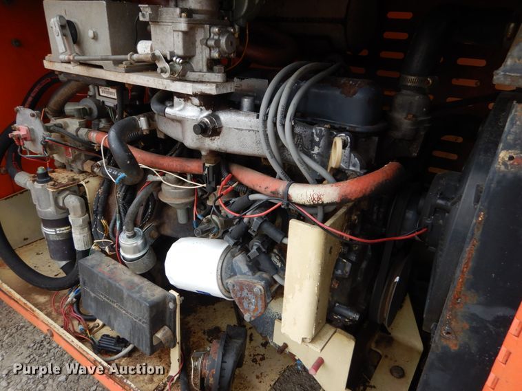 image for item GC9481 JLG 33RTS scissor lift