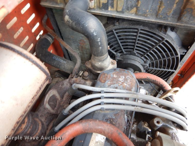 image for item GC9481 JLG 33RTS scissor lift